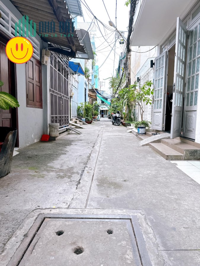 BÁN NHÀ Q.4 NGUYỄN TẤT THÀNH, HẼM 4M, 62M2, NHỈNH 4 TỶ