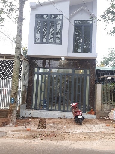 Chính chủ cho thuê nhà mặt tiền cho thuê ở 59A Phạm Văn Đồng, Phường An Lạc, Thị xã Buôn Hồ, ĐakLak