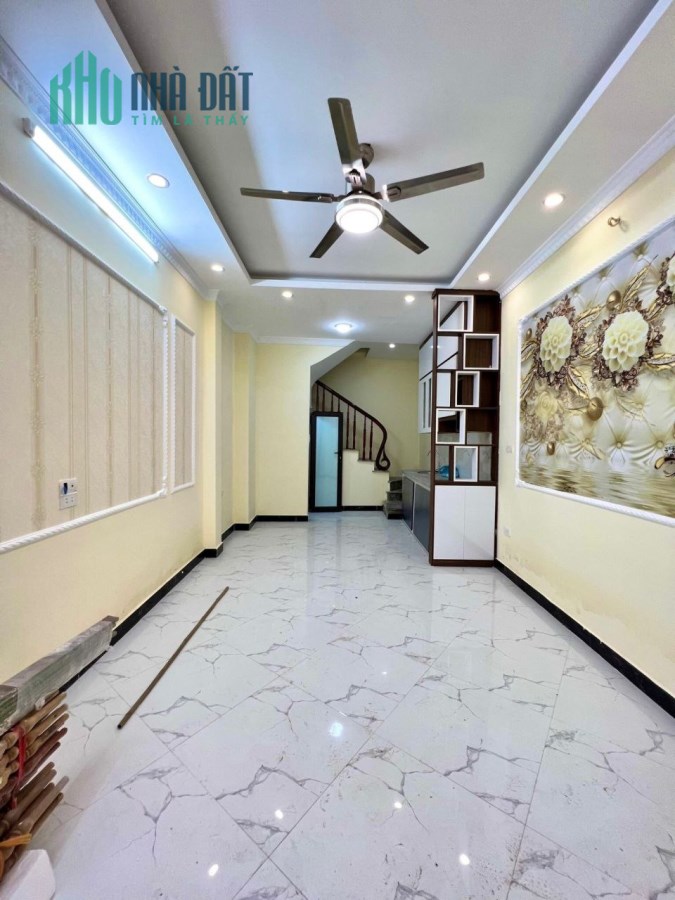 HIẾM HIẾM HIẾM NHÀ ĐẸP Ở NGAY phố Tôn Đức Thắng Đống Đa 24m2 4 tầng ngõ thông 0966037496