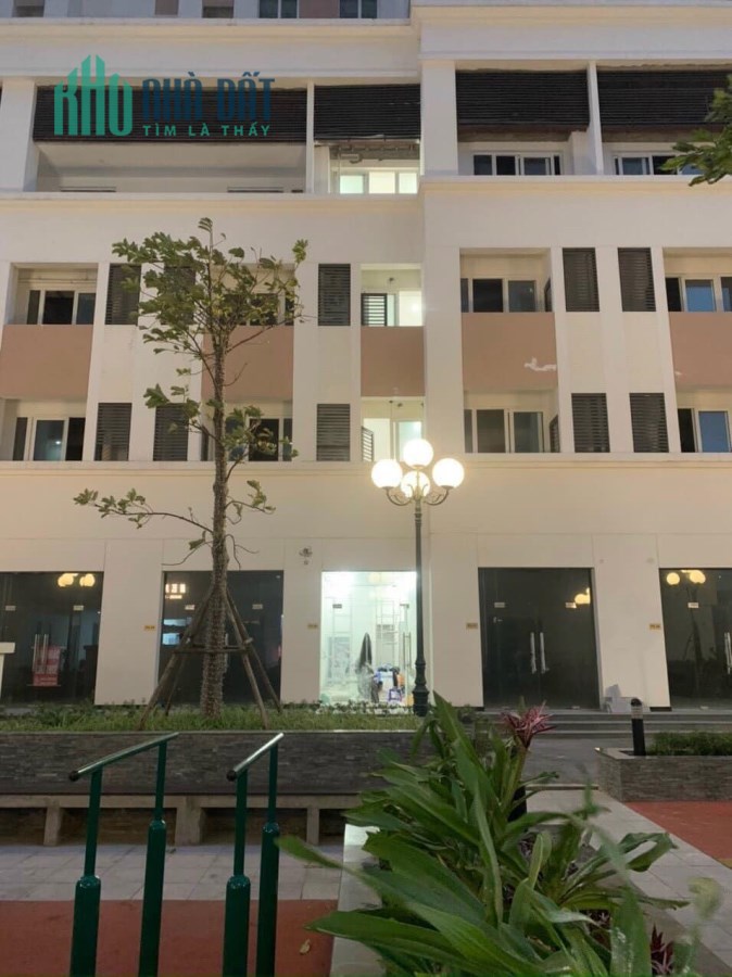 Cần bán gấp Shophouse tại dự án Eurowindow River Park diện tích 45m2*4 gí 6,6 tỷ