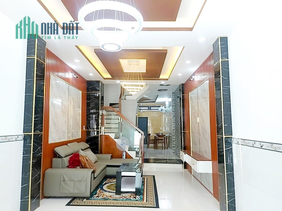 Hiếm. Bán nhà 52m2 HXH né lộ giới p. Trường Thọ. Giá vô đối 3.8 tỷ.
