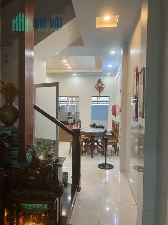 Chủ ngộp bán nhà 60m2 hẻm 5m 4t mới cứng p. Trường Thọ chỉ 5.8 tỷ