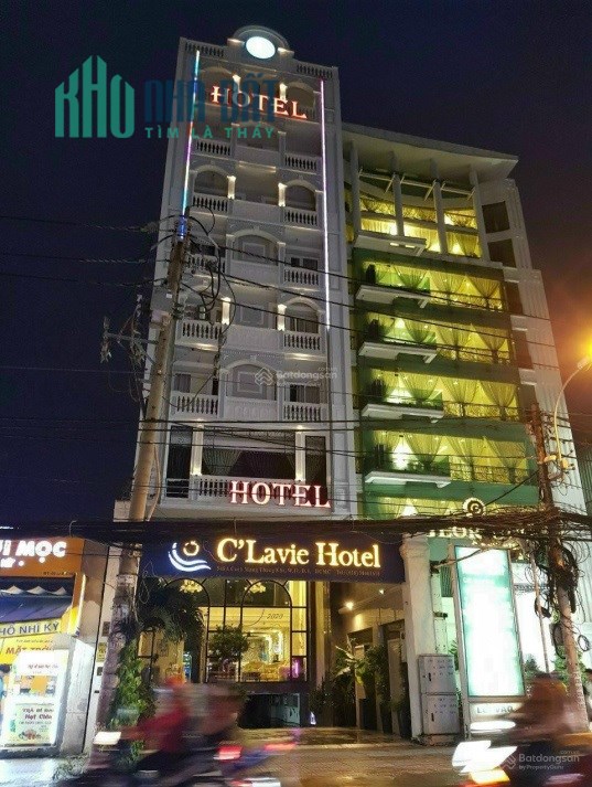 MTG BÁN TÒA NHÀ  MẶT TIỀN  TRƯỜNG SƠN 7 TẦNG 10 X 20  DÒNG TIỀN 200 TRIỆU/THÁNG