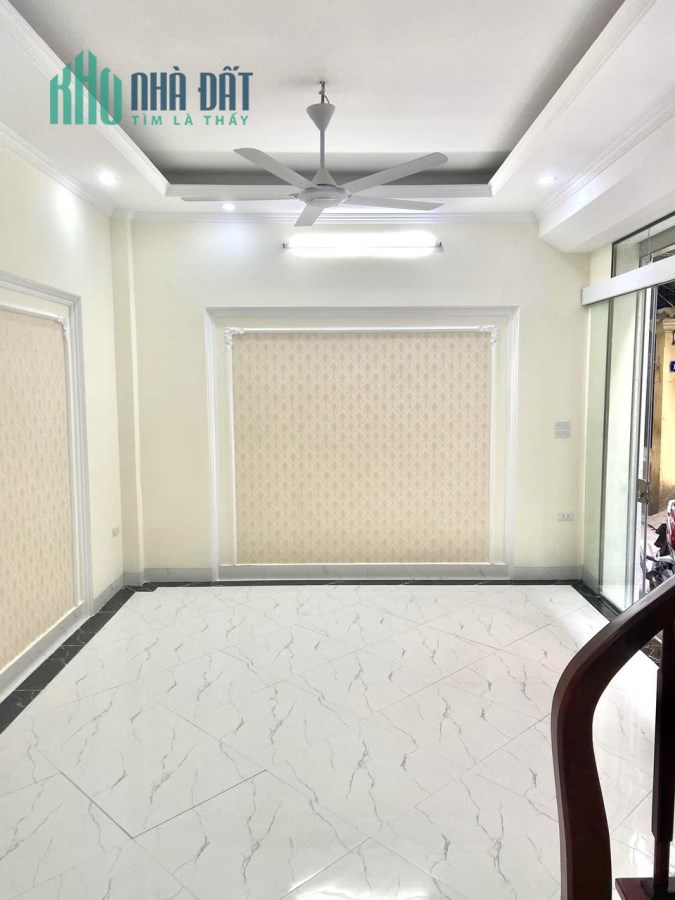 Chủ giảm chào nhà Gốc Đề, Hoàng Mai, 35m, 5T,  mới koong hơn 3 tỷ.