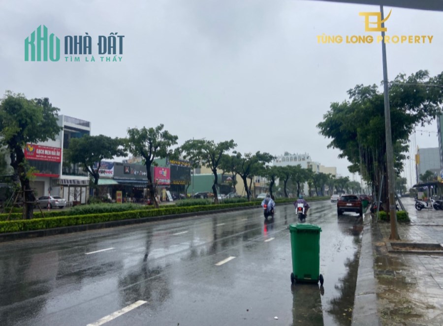 Mặt bằng kinh doanh rộng rãi Nguyễn Phước Lan, Hòa Xuân