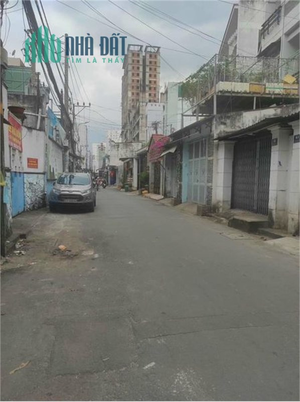 Bán nhà MT Đoàn Hồng Phước diện tích 18,6m x 26m cấp 4, P. Hòa Thạnh, Q. Tân Phú - 50 tỷ
