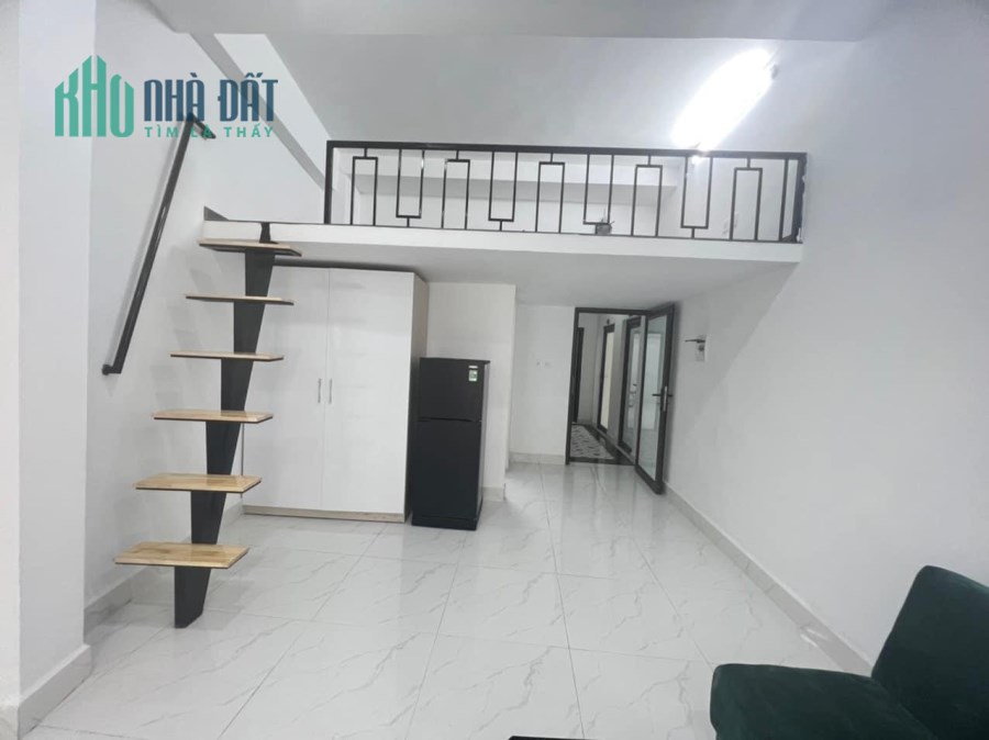 CẦN BÁN GẤP SIÊU CCMN VƯƠNG THỪA VŨ 26 PHÒNG KHÉP KÍN 130M x 7T THANG MÁY Ô TÔ