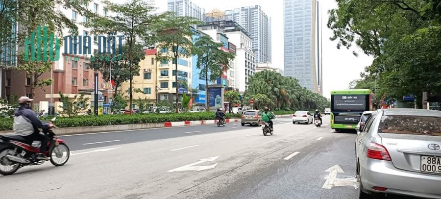 BÁN ĐẤT TẶNG NHÀ 3 TẦNG PHỐ LIỄU GIAI 80M2 MẶT TIỀN 9M