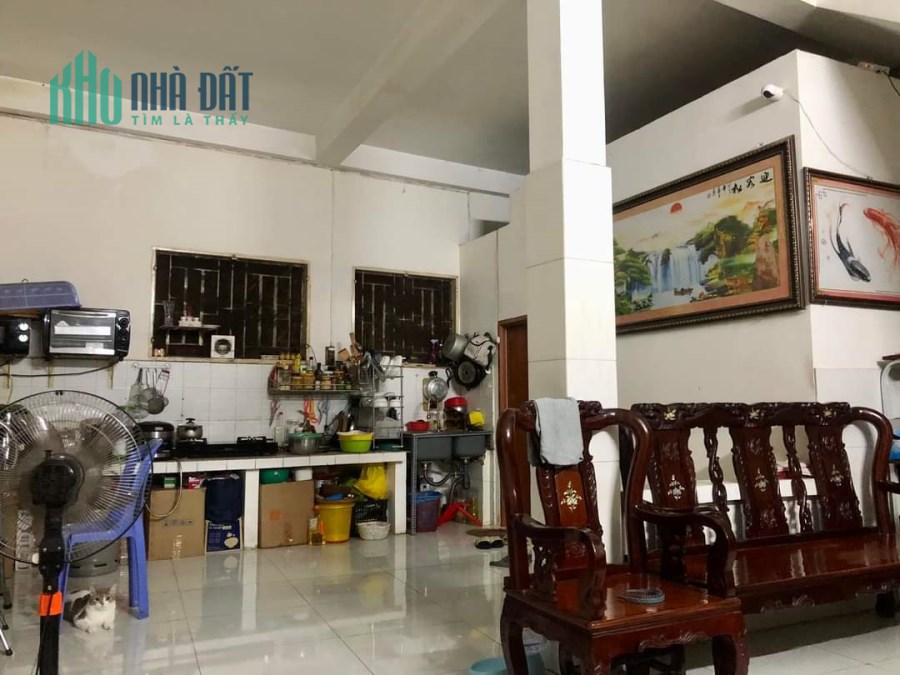 Cấn bán nhà giá  đầu tư đường Nam hòa Phước Long A Quận 9
