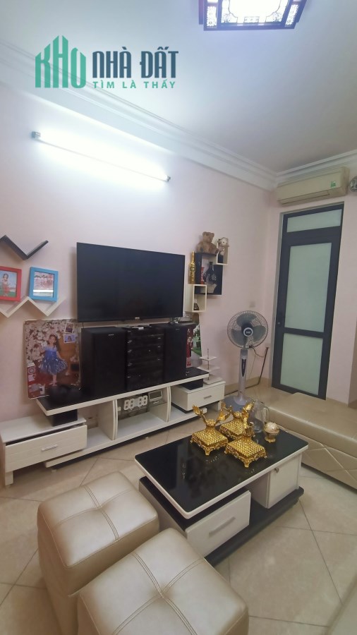 BÁN NHÀ PHỐ BẠCH ĐẰNG, HAI BÀ TRƯNG. GẦN PHỐ, NGÕ THÔNG, S 31M, 4 TẦNG, GIÁ CHỈ 2 TỶ 750