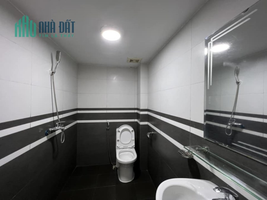 Bán nhà Hoàng Mai 42.8M *4 tầng 4PN XÂY MỚI giá 3.8 tỷ
