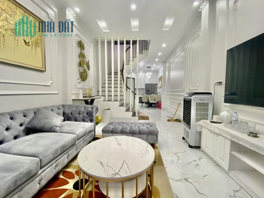 BÁN NHÀ ĐƯỜNG TÔN THẤT TÙNG, NGÕ XE BA GÁC, AN SINH ĐỈNH, DT 36M GIÁ 4.3 TỶ.