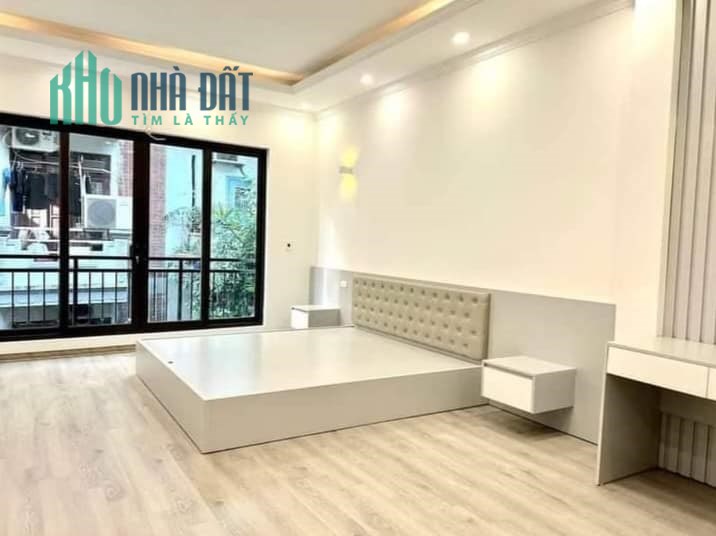 Bán nhà Văn Quán, Hà Đông, 40m2, MT 4m giá 3.9 tỷ.