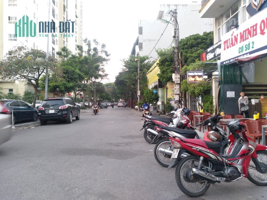 Bán nhà ngõ Hoàng Như Tiếp - Long Biên 44m2 - 5 tầng 4,2 tỷ xung quanh tiện  ích nhiều