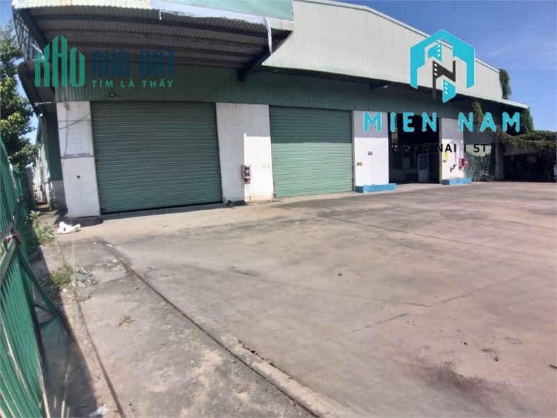 cho thuê nhà xưởng MT kinh doanh, trục lộ chính Bình Dương.
