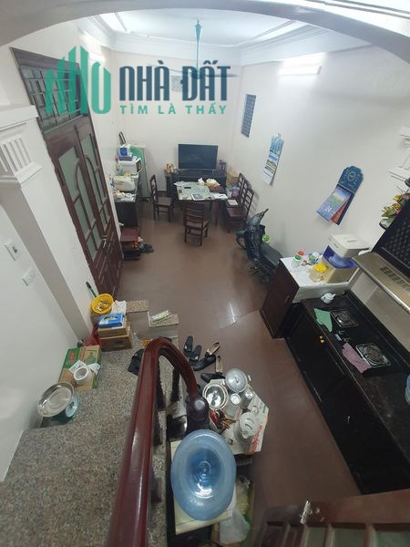 Bán nhà Bạch Mai, Hai Bà Trưng, giá 3.38 Tỷ, 31 m2, ngõ thông, nở hậu