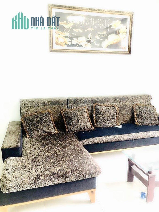 Cho thuê Nhà nguyên căn 1T3L 288m2 4PN gần chợ Thủ Đức