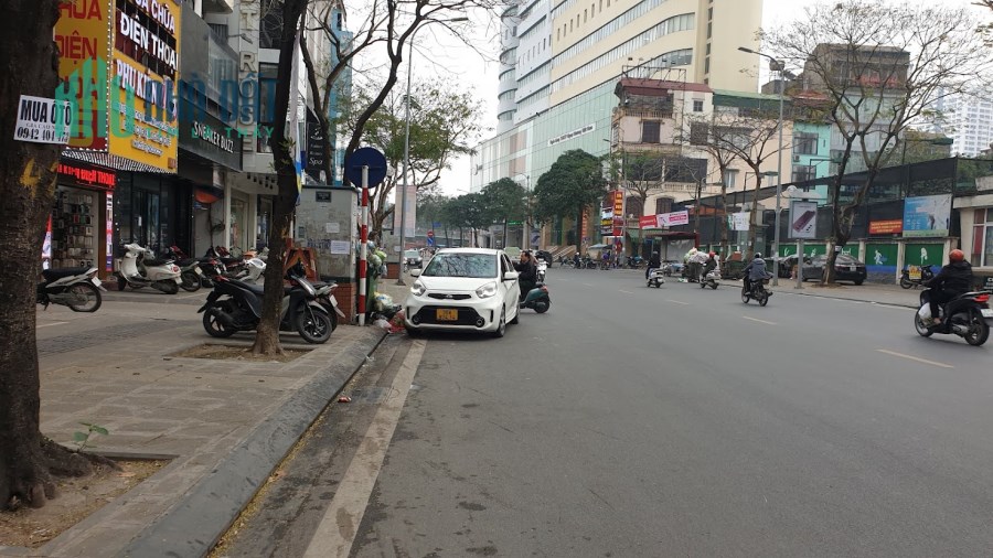 BÁN NHÀ ĐỐNG ĐA PHỐ XÃ ĐÀN Ô CHỢ DỪA, 130M, 9T, MT6M, KD ĐỈNH, 60 TỶ, 0937651883.