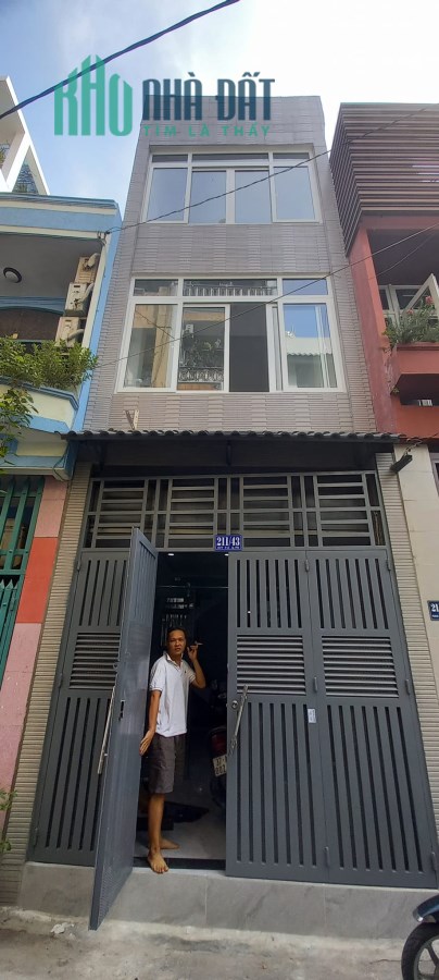CHO THUÊ NHÀ NGUYÊN CĂN, ĐỐI DIỆN KHÁCH SẠN TÂN SƠN NHẤT, PHÙ HỢP Ở VÀ LÀM CÔNG TY