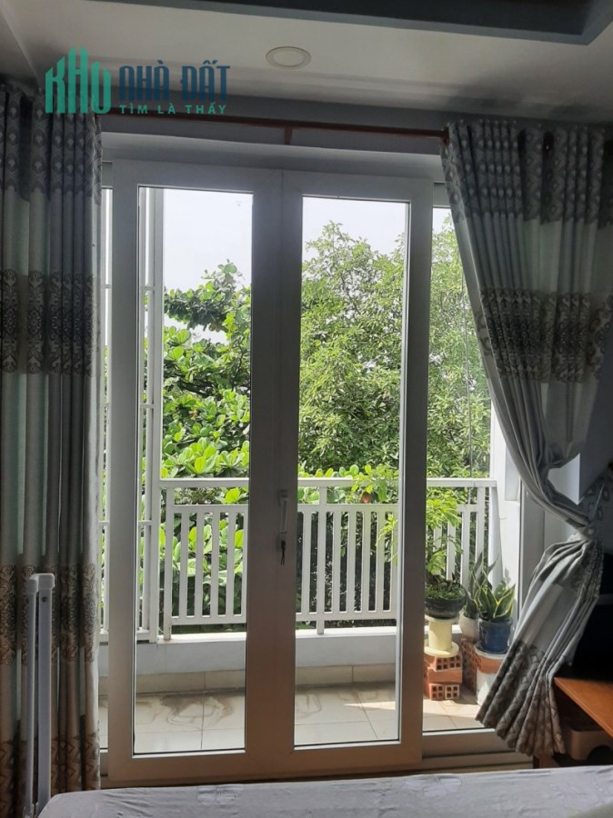 Bán nhà HXT Tô Hiệu, TP 5T 4PN ST nhà mới ở ngay, vị trí đỉnh thông các nẻo