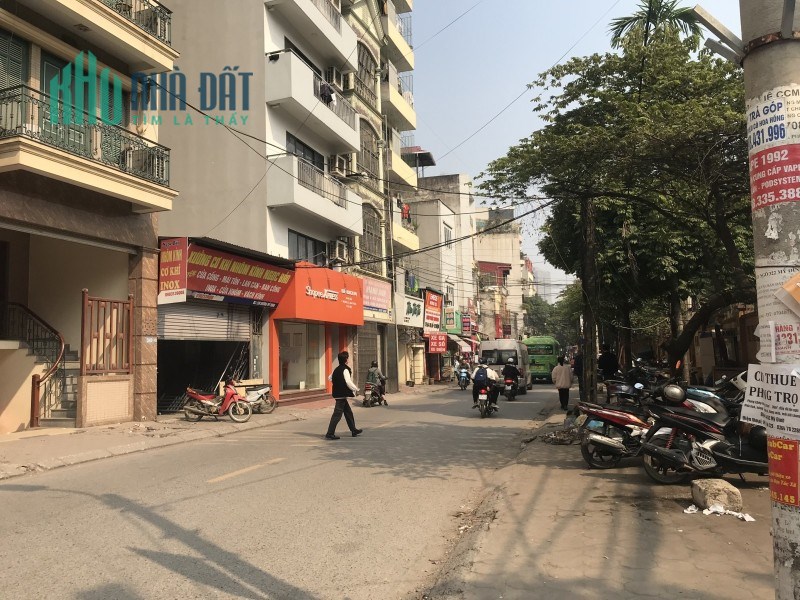 BÁN ĐẤT ĐÌNH THÔN, PHÂN LÔ, OTO TRÁNH ĐỖ, LÔ GÓC 3 THOÁNG. DT 95M2, GIÁ 17 TỶ. 0979400492