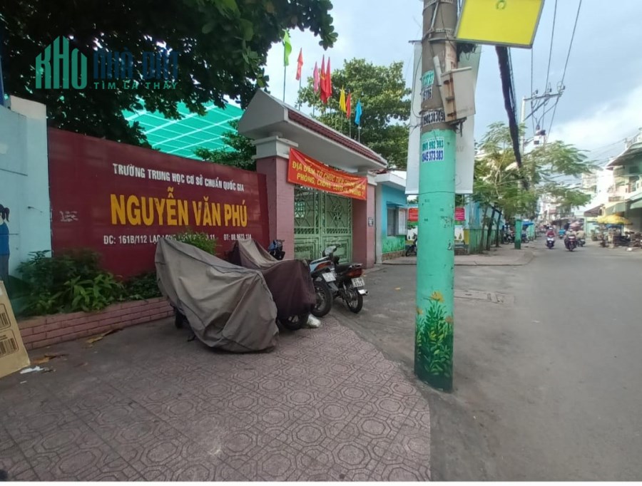Nhà quận 11 Hot Hot CHỦ CẦN BÁN NHÀ GẤP ĐẦU TƯ CHI  NHÁNH HARI NAIL.