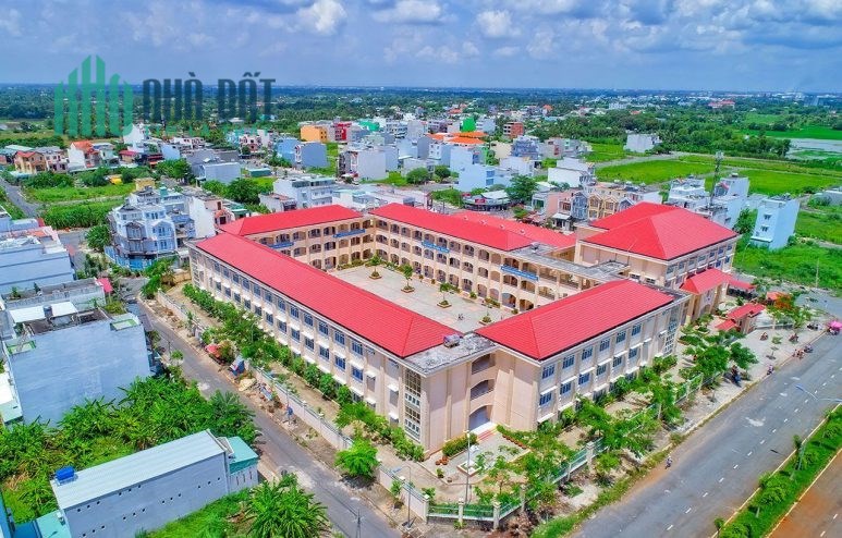 DO ĐI NƯỚC NGOÀI SINH SỐNG CÙNG GIA ĐÌNH TÔI XIN BÁN LẠI NỀN NHÀ VUÔNG ĐẸP KHU DÂN CƯ CAO NAM SÀI