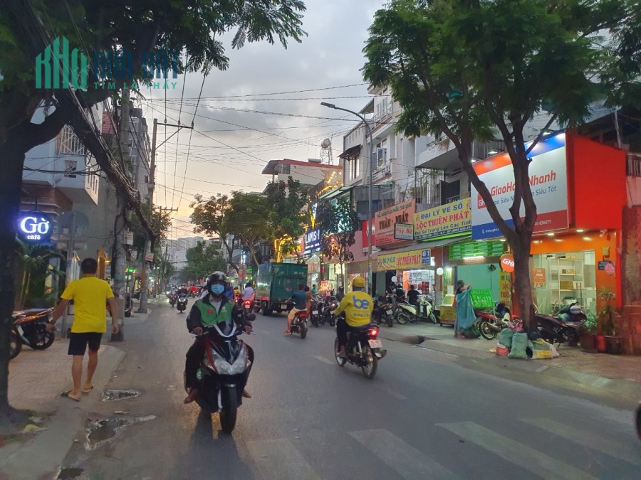 MẶT TIỀN KINH DOANH VĨNH HỘI Q4 NGANG 4 x25 m - 6 tấm 
 , NHÀ HAI MẶT ĐƯỜNG  TRƯỚC, SAU, DÒNG TIỀN