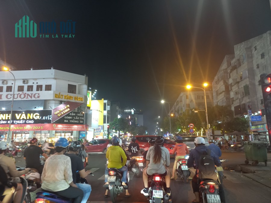 NHÀ 1/ HẺM XE HƠI, SÁT MẶT TIỀN TÂN SƠN NHÌ, 52M2, 3 TẦNG, GIÁ RẺ VÀO Ở NGAY.