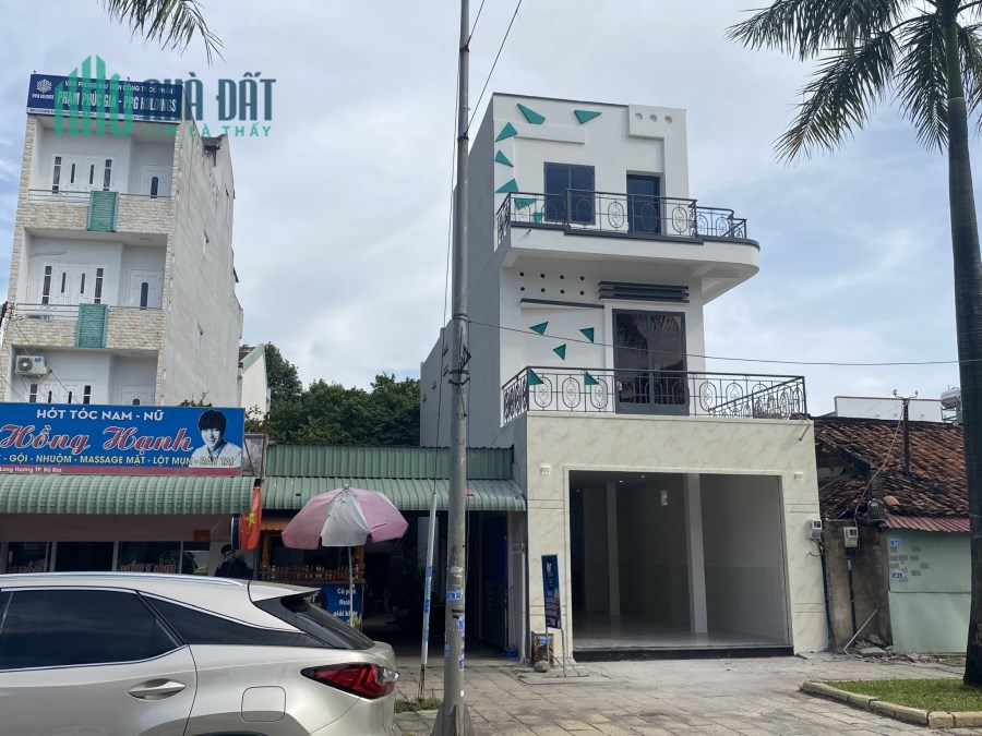 CHO THUÊ NHÀ NGUYÊN CĂN 1 TRỆT 2 LẦU TẠI ĐƯỜNG CMT8 PHƯỜNG LONG HƯƠNG