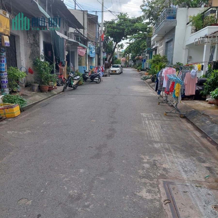 Ngay DƯƠNG THỊ MƯỜI - 4 TẤM - NHÀ ĐẸP Ở NGAY - GẦN CÔNG VIÊN PMQT