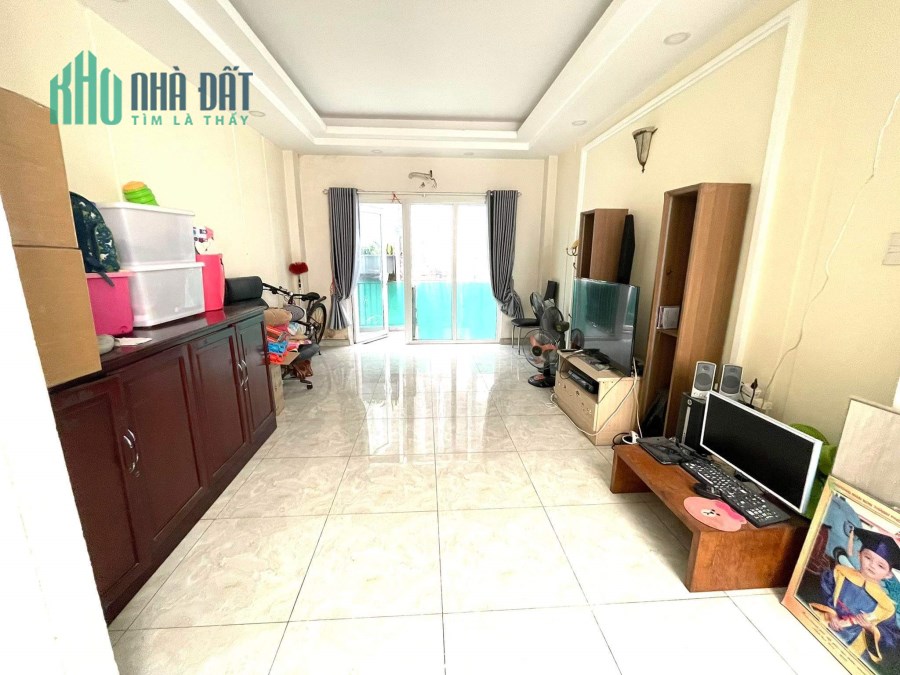 Chỉ 4Tỷ sở hữu ngay nhà HXH 3 tầng Lê Văn Quới, Bình Trị Đông, Bình Tân