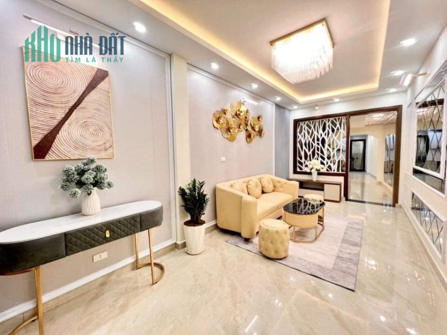 Bán nhà Trương Định , 33m, Phân lô, ô tô đỗ cổng, nhà mới ở luôn , 3,5 tỷ