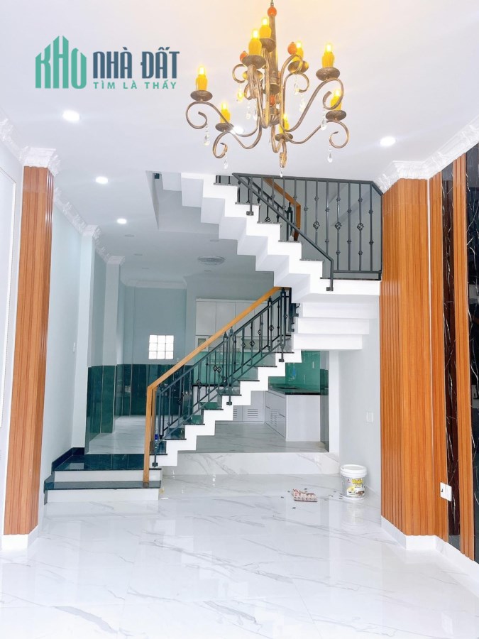 Bán nhà hẻm 10m thông Nguyễn Cửu Đàm, DT 4x15m, 2 lầu st - Gía 9.3 tỷ TL