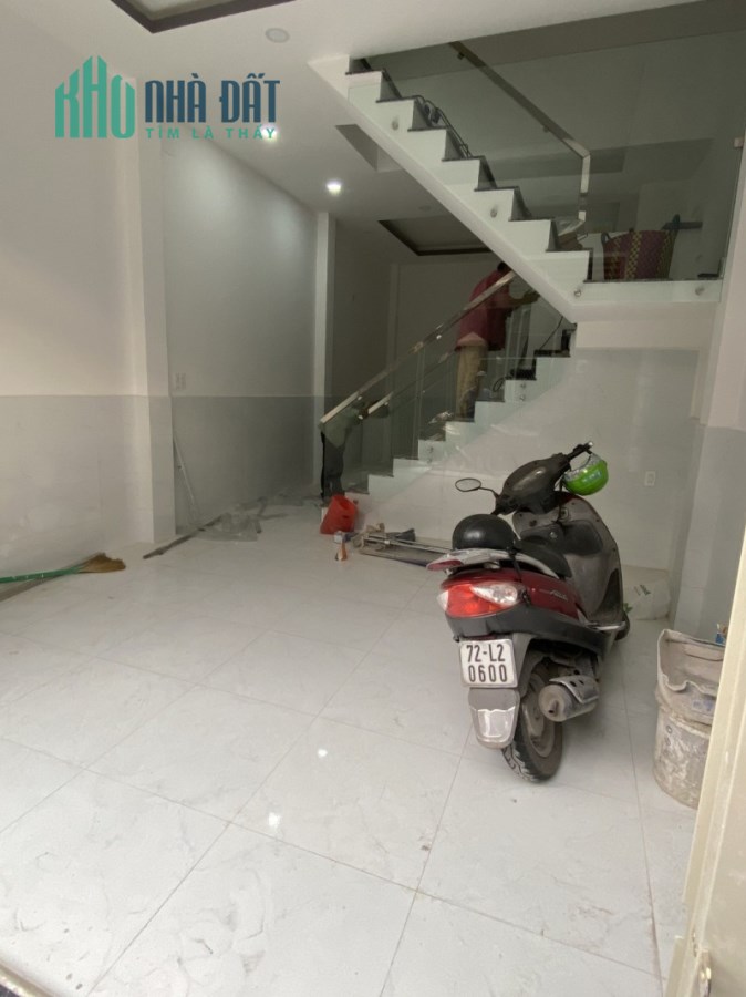 Nhà mới ở ngay HXH thông Q.TP 3T 3PN 3WC tiện kinh doanh, gần AEON TP chỉ 5 tỷ xx