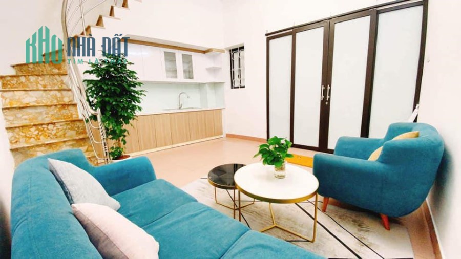 Bán nhà Ba Đình, Phố Hoàng Hoa Thám 12.5 tỷ, 50m x 4T , ô tô đỗ