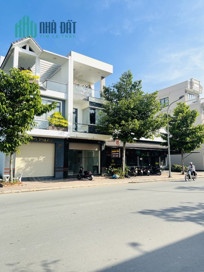 Bán gấp nhà mặt tiền đường Nguyễn Công Bình xã Trung An Tp. Mỹ Tho - Tiền Giang