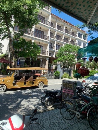 Cần bán nhà mặt phố Phù hợp kinh doanh SPa, shop tại Phan đình phùng, Phường Cẩm Châu, Thành phố