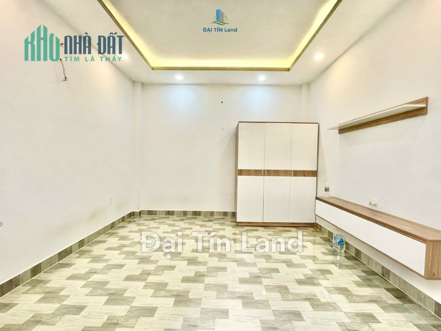 Cho thuê phòng cách Đại học Ngân hàng 400m, đường số 7, Linh Trung, Thủ Đức