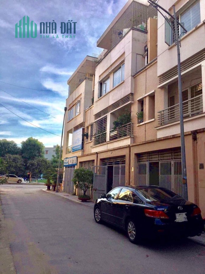 Cho thuê nhà liền kề Văn Phú Hà Đông