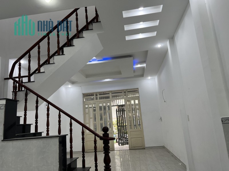 SIÊU PHẨM: Nguyễn Thái Sơn, Gò Vấp, 3 tầng, kinh doanh đỉnh