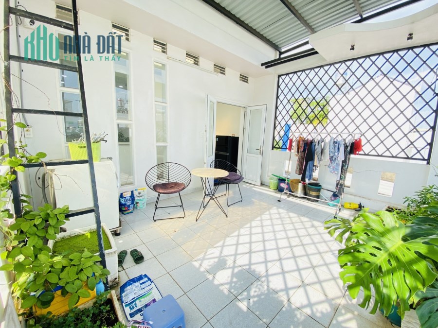 Chính chủ bán nhà đẹp 71m2 ngang 5.2 phường 4 Tân Bình chỉ 8 tỷ 3 TL tốt