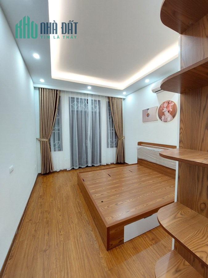 Chủ giảm chào căn Tân Mai, Hoàng Mai, 35m, 6T, nhỉnh 4 tỷ,