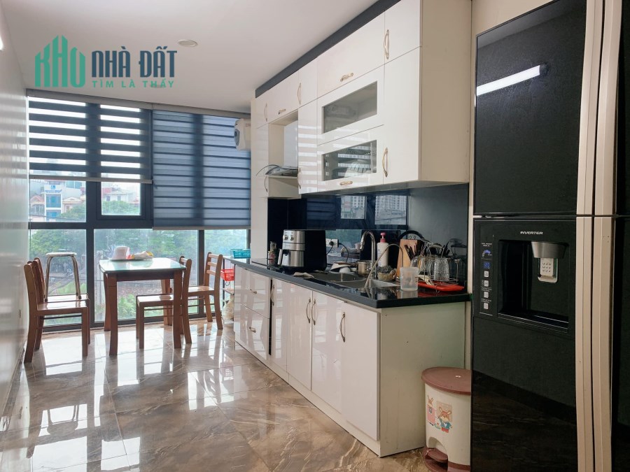BÁN GẤP NHÀ MẶT NGÕ 102 Đạo Thành Thanh Xuân 37m 5 tầng ngõ thông ô tô kinh doanh bất chấp nhà đẹp