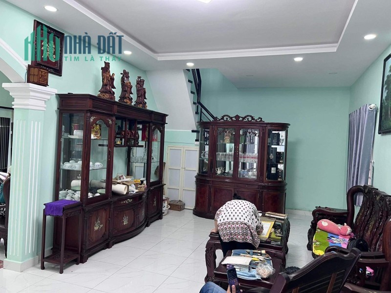 Bán Gấp 113m2 Hồ Văn Tư nhỉnh 4 tỷ nhà đẹp ở ngay trước tết