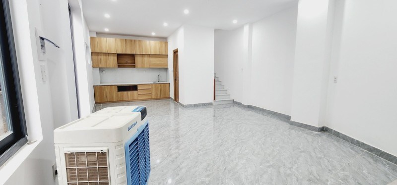 .Nhà Trần Cao Vân kiệt thông 56m2, 2 tầng, mới đẹp, 2 tỷ