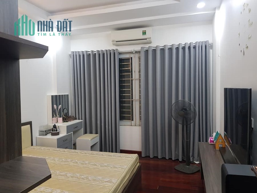 Bán nhà phố Đại La, Q. Hai Bà Trưng, Hà Nội, 39 m², giá 3.85 tỷ,  kinh doanh, 2 thoáng, ngõ thông