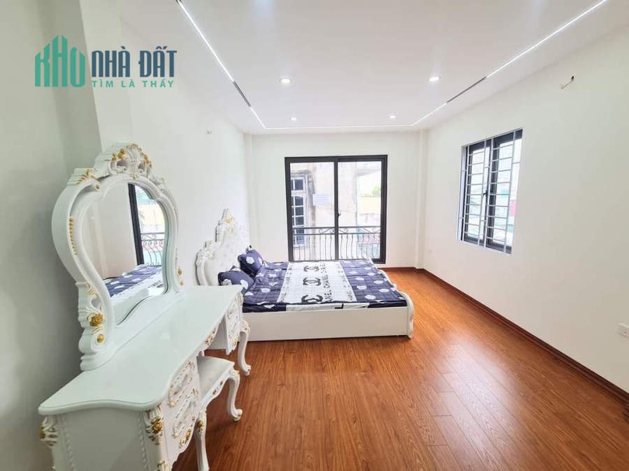 Bán nhà Tân Khai 45m2- 4 tầng- 4.2 tỷ- Ô TÔ ĐỖ CỬA