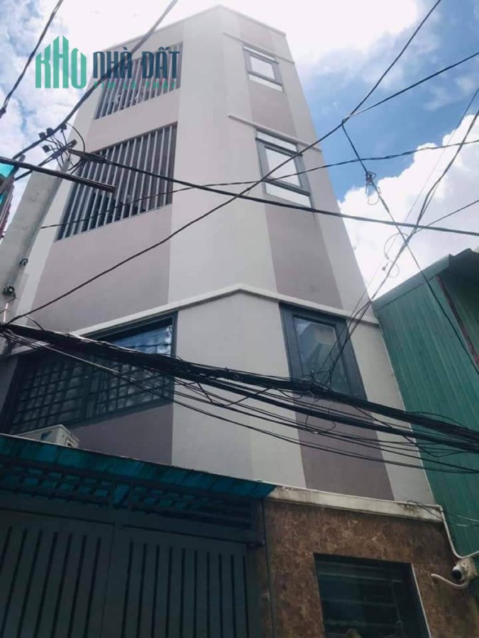 Chính chủ bán gấp nhà 4 tầng -5 PN- 20M ra MT quận 5 chỉ 8 tỷ TL tốt