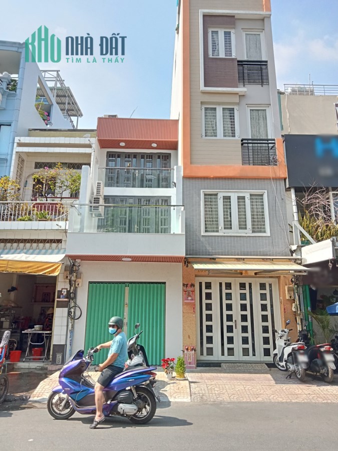 Nhà mới 3 tầng Mặt tiền đường Nguyễn Tiểu La P5.Q10 (Full nội thất)
